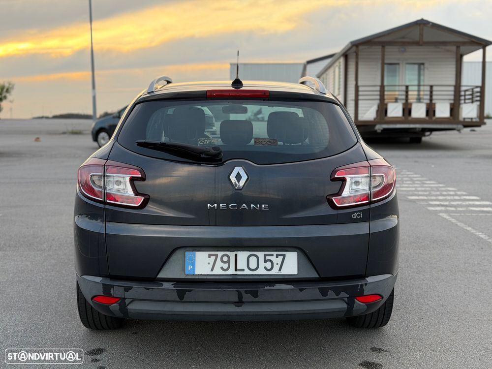 Renault Mégane Sport Tourer 1.5 dCi Comfort SS - 12