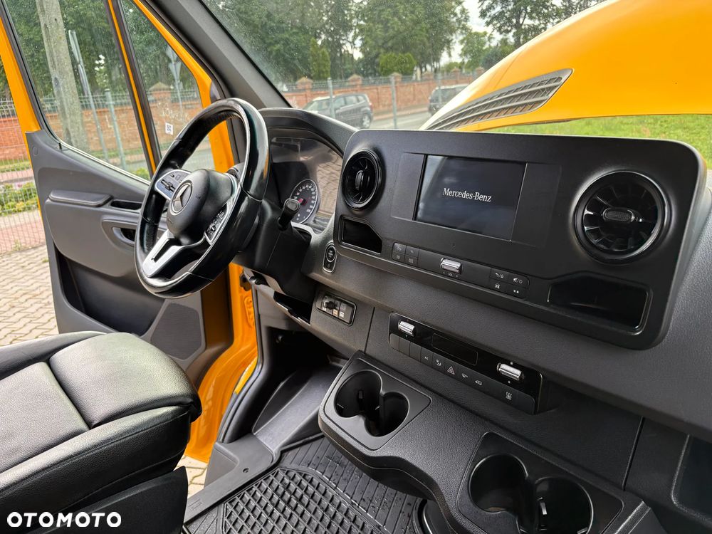 Mercedes-Benz Sprinter 519 maxi blaszak autobus - 6