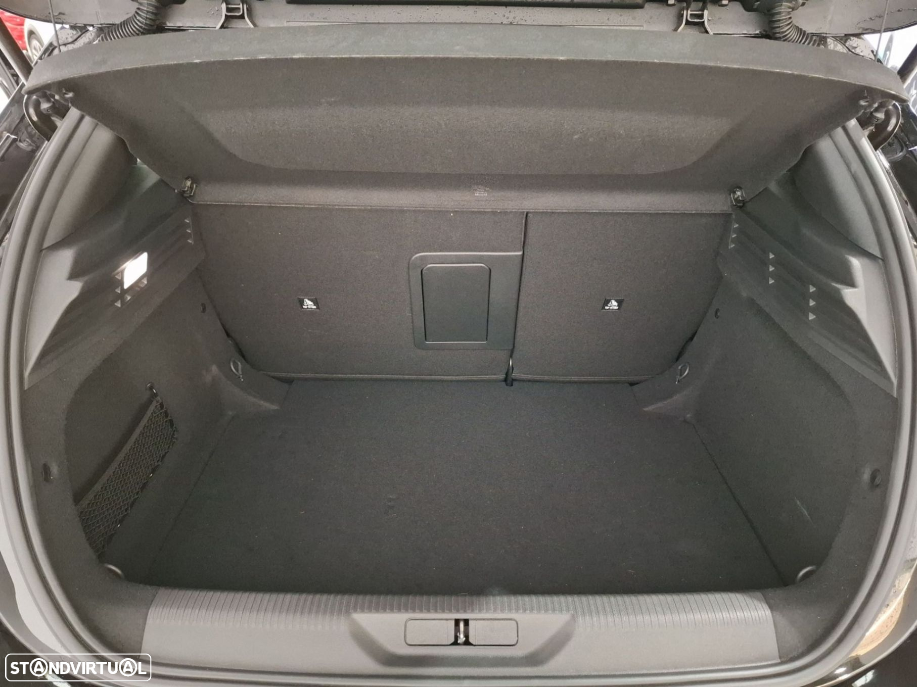 Peugeot 308 1.5 BlueHDi Style EAT8 - 7