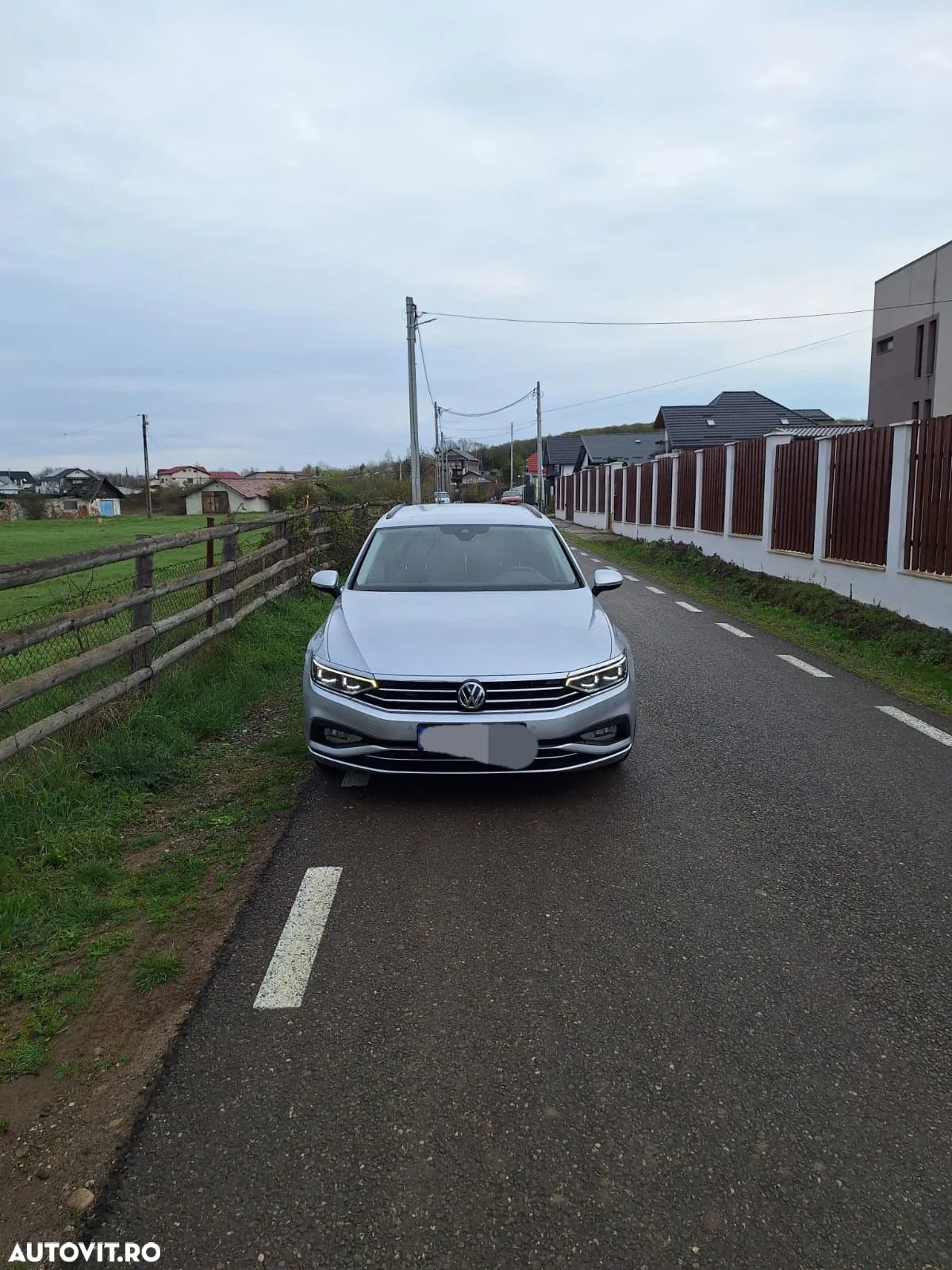 Volkswagen Passat Variant 2.0 TDI DSG Business - 1