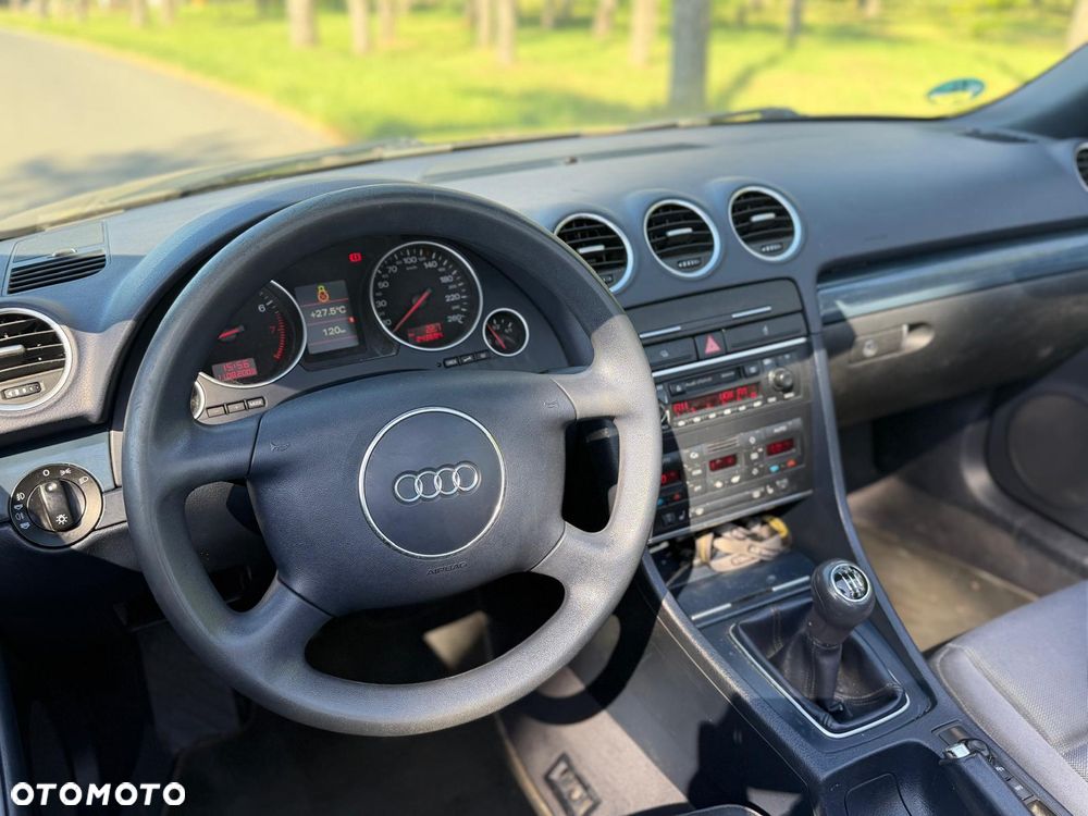 Audi A4 Limousine 1.8T - 34