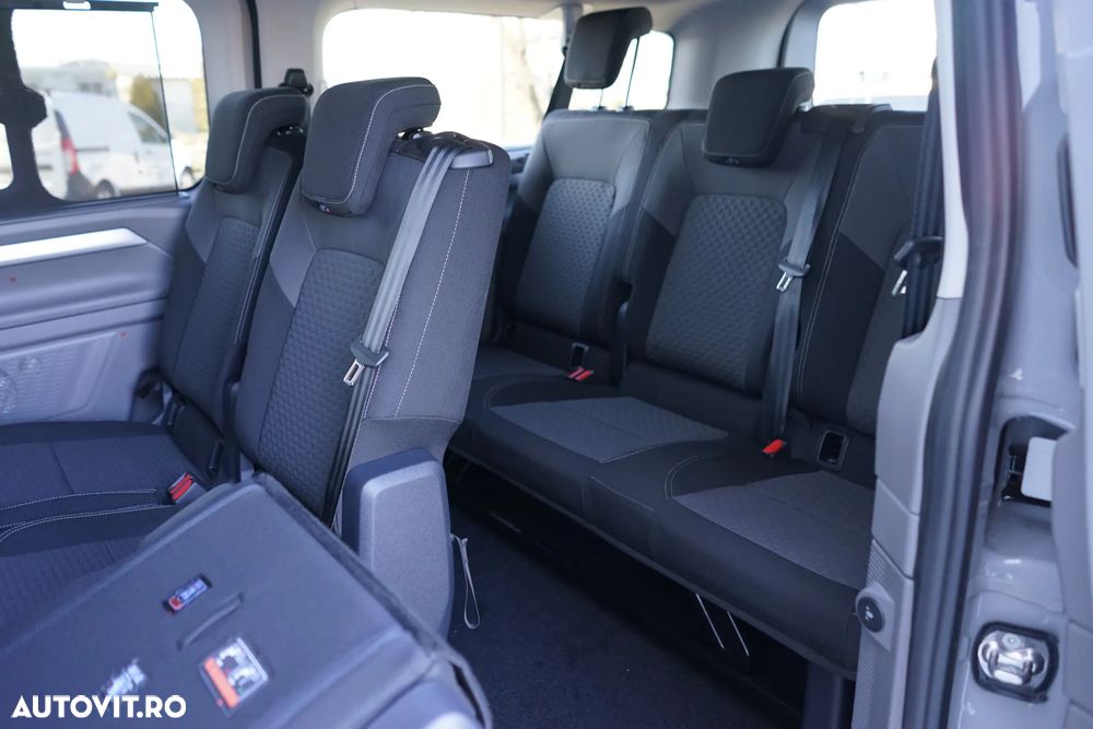 Volkswagen Caravelle - 32