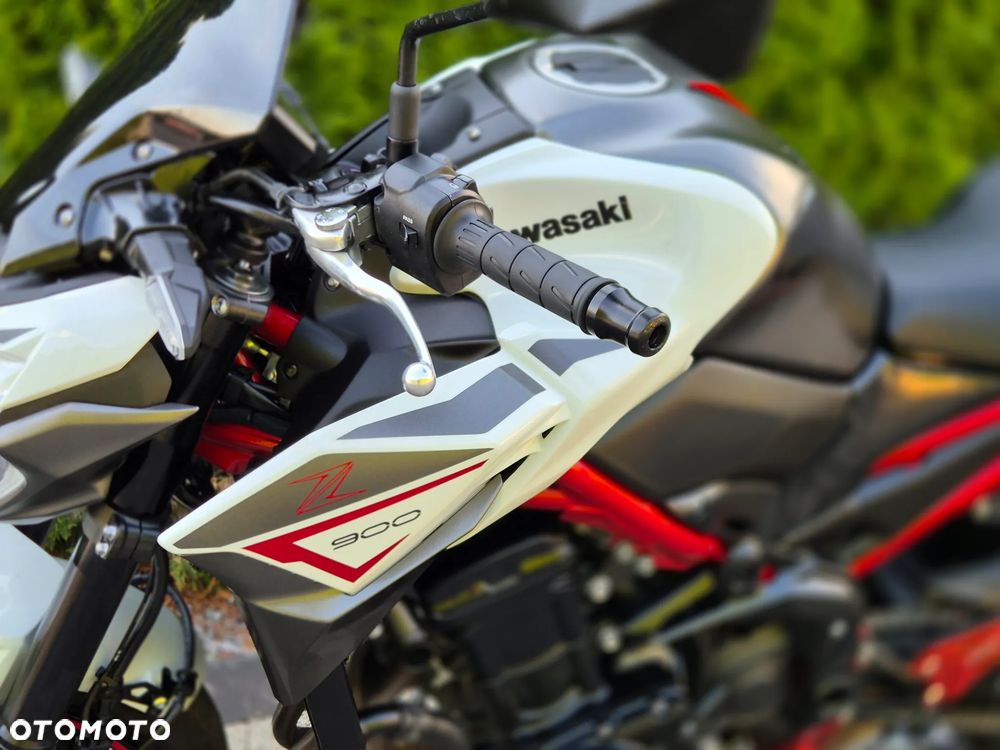 Kawasaki Z 900 - 29