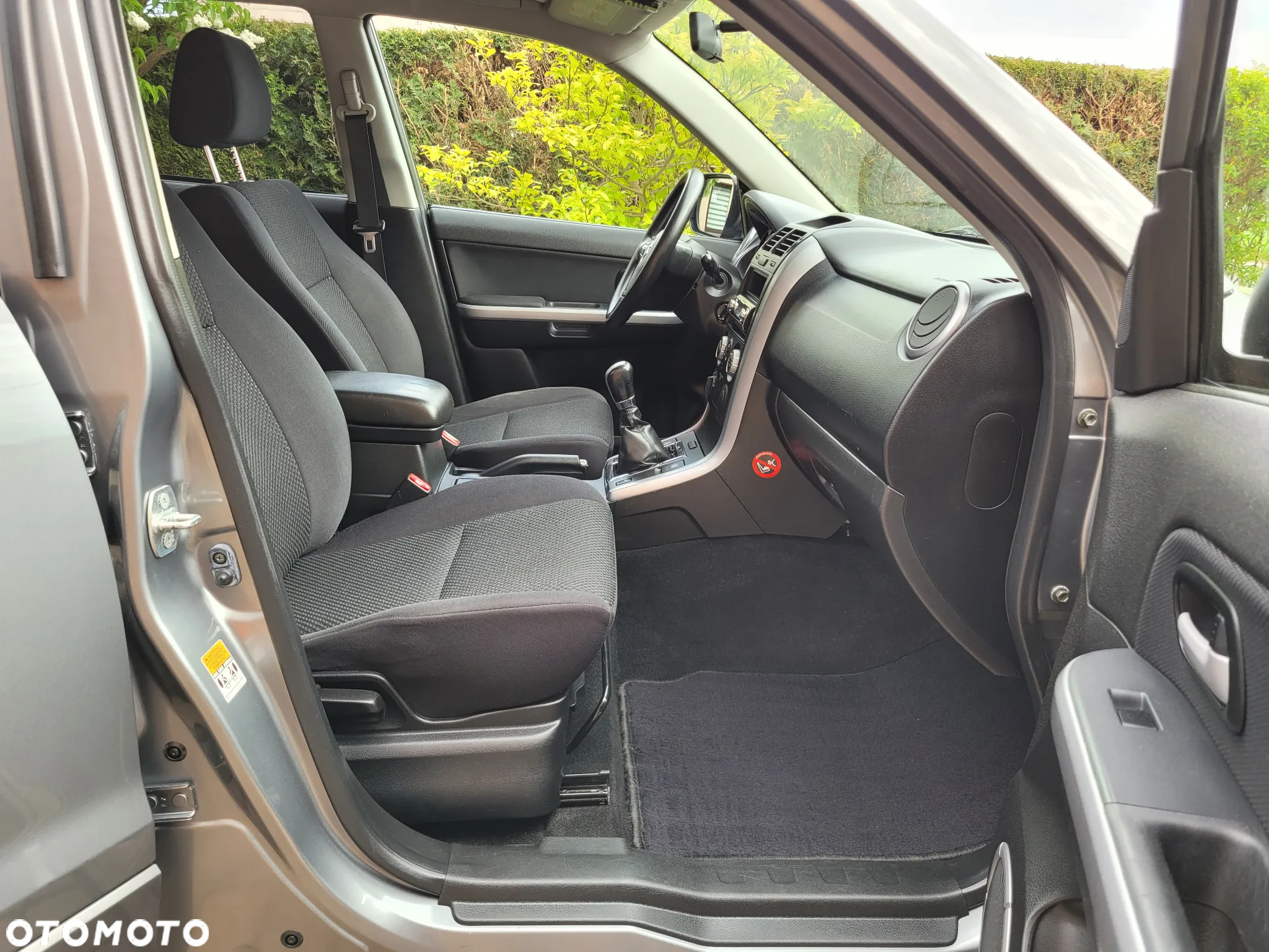 Suzuki Grand Vitara 2.0 Comfort + - 15