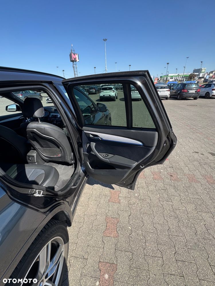 BMW X1 sDrive18d xLine sport - 9