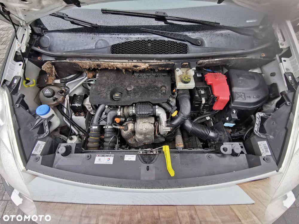 Peugeot PARTNER - 11