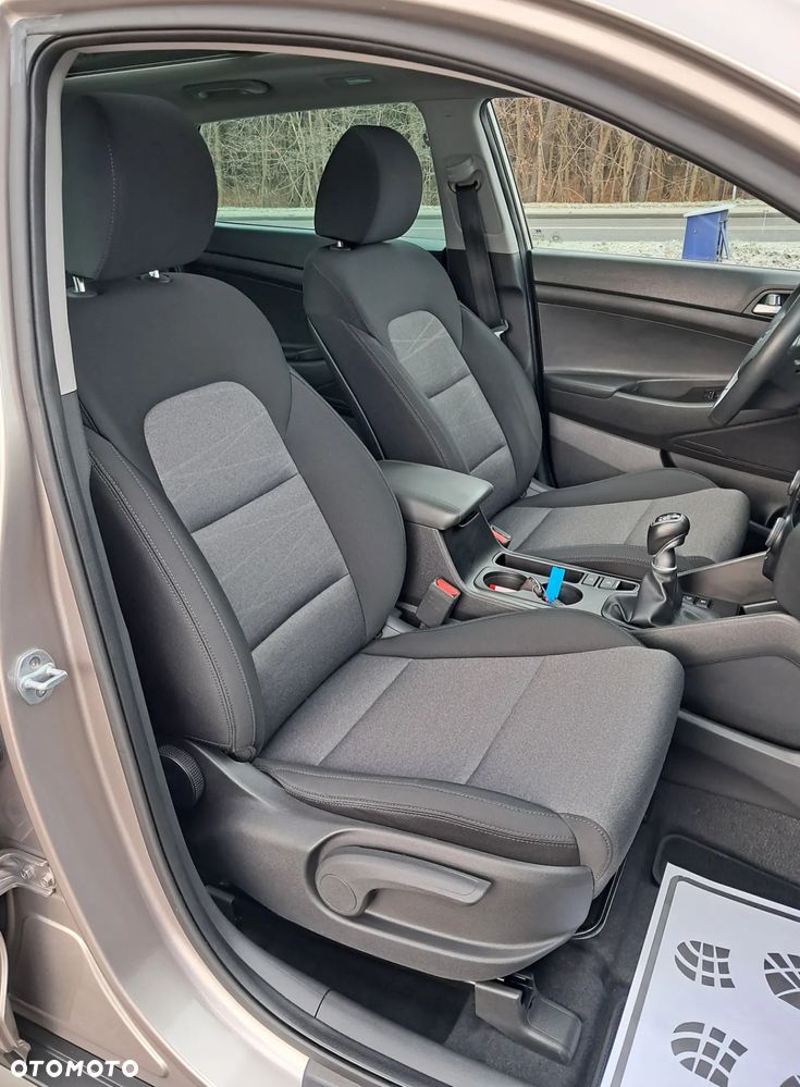 Hyundai Tucson blue 1.6 CRDi 2WD Style - 11