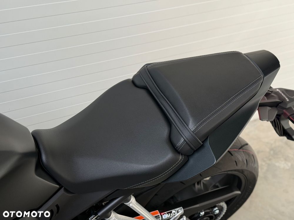 Honda CBR - 29