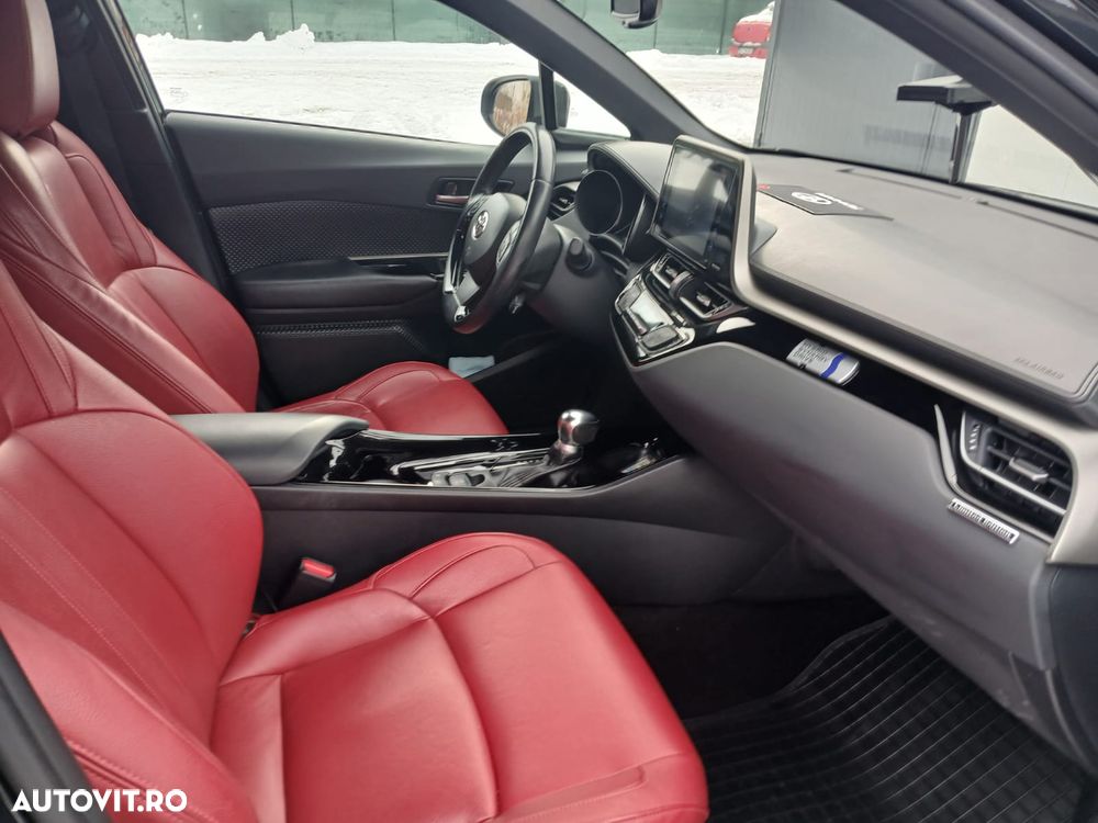 Toyota C-HR Style Selection - 7
