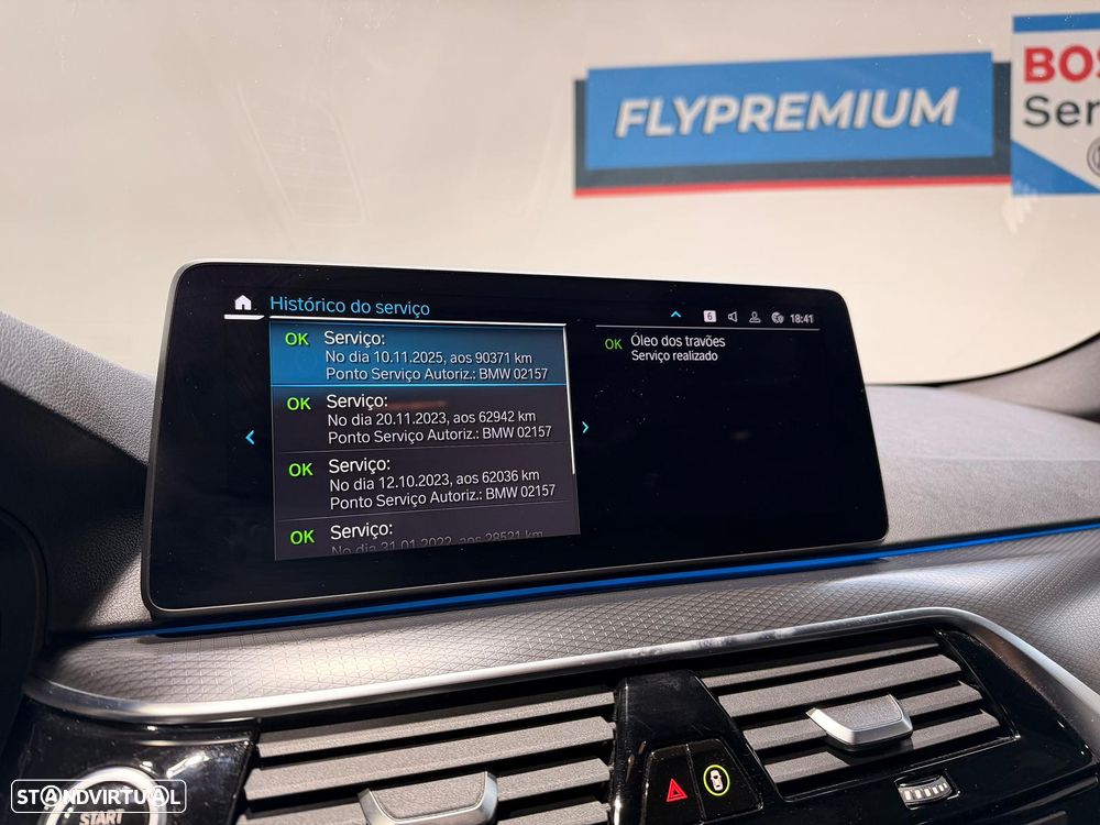 BMW 530 e Pack Desportivo M - 38