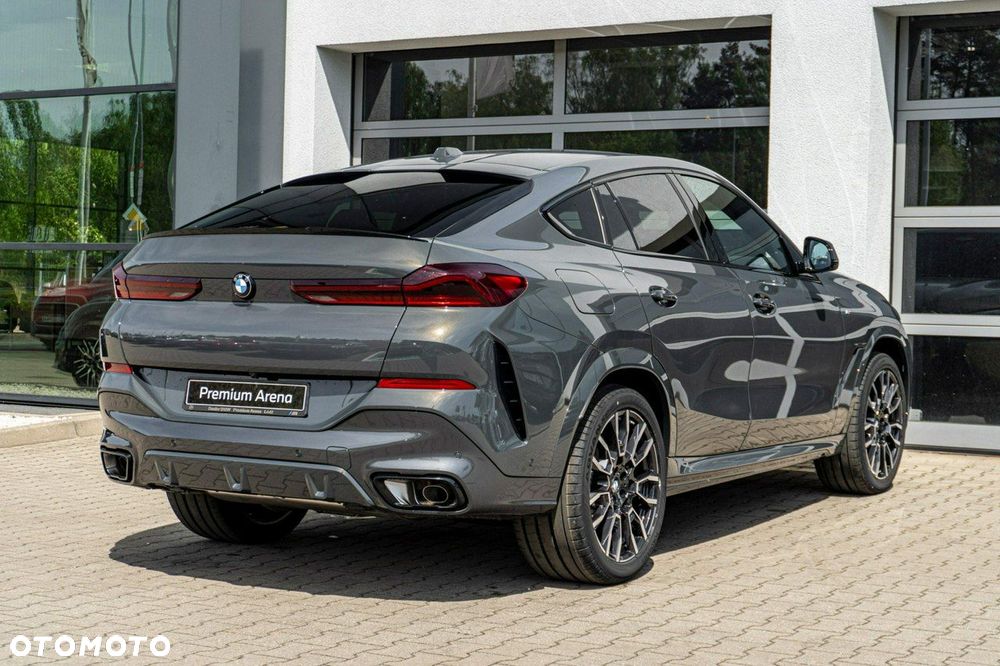 BMW X6 - 11