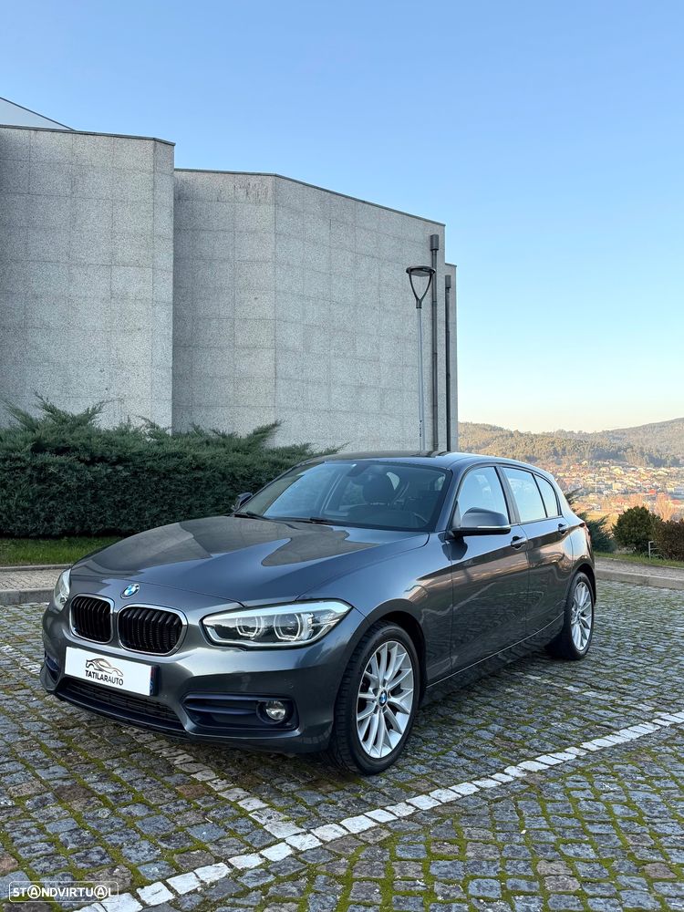 BMW 116 d Sport Line - 2