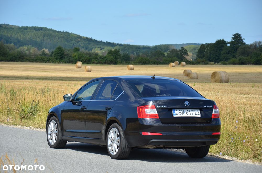 Skoda Octavia 2.0 TDI Style - 6
