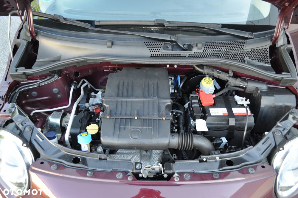 Fiat 500 1.2 Lounge - 32