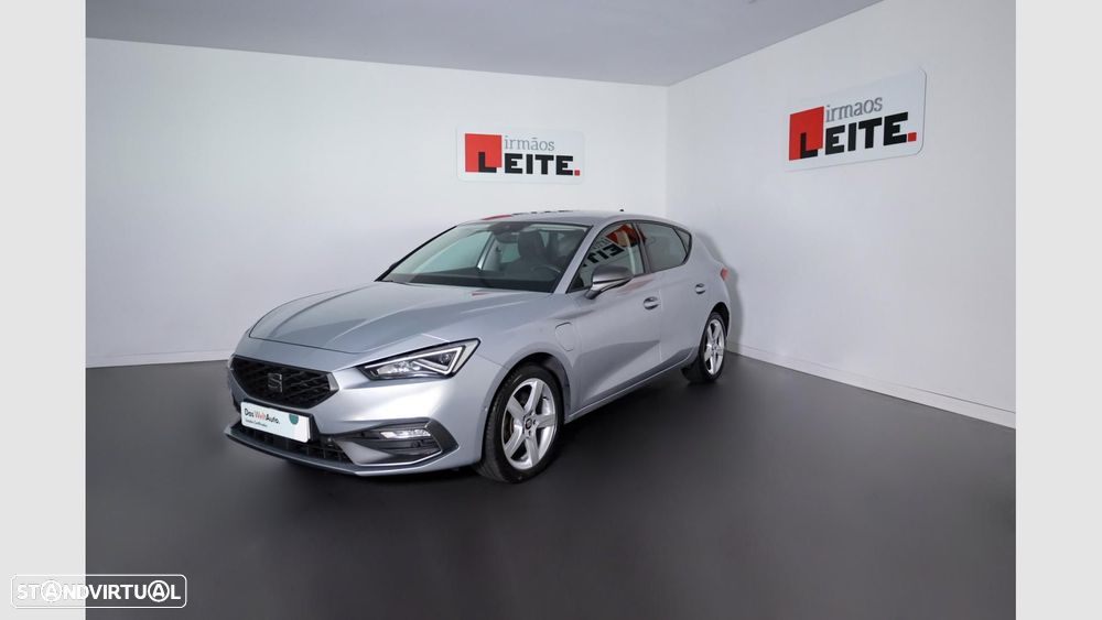 SEAT Leon 1.5 TSI e-Hybrid FR DSG — fotografia 3