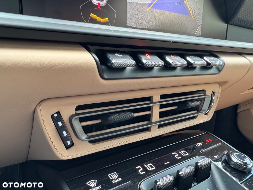 Porsche 911 GT3 Touring PDK - 30