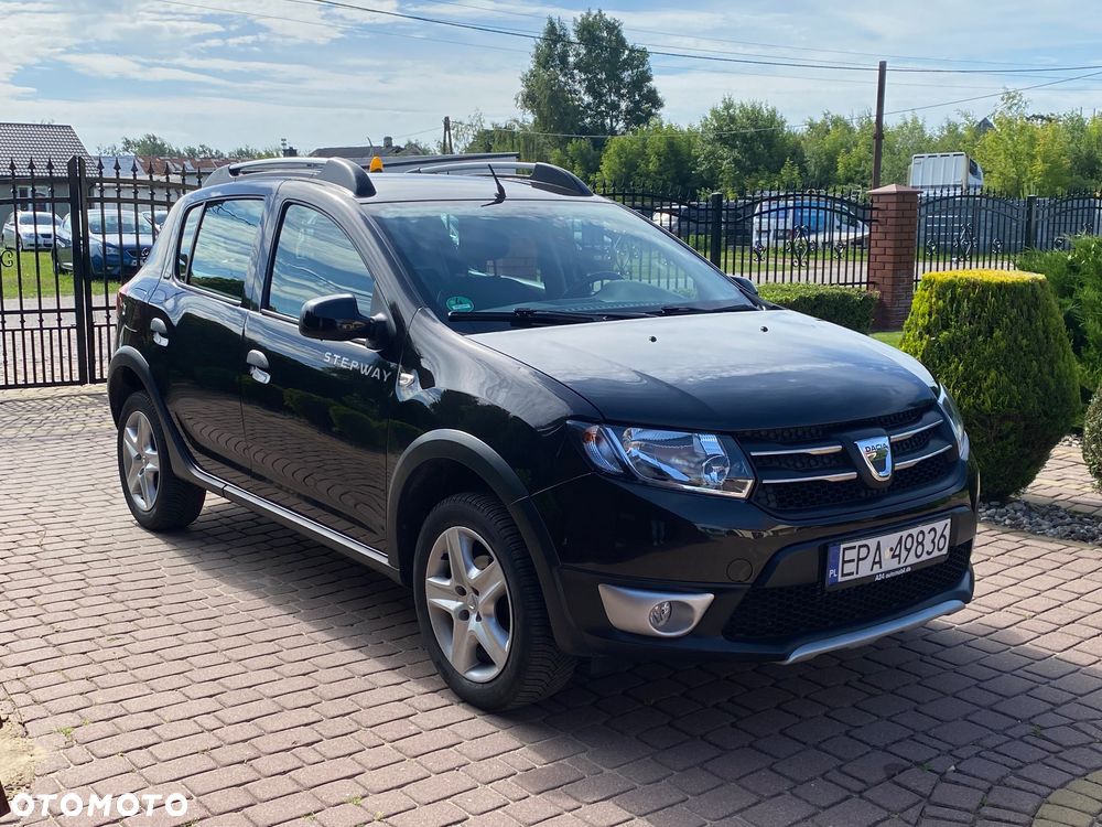 Dacia Sandero 0.9 TCe SL Celebration S&S - 14