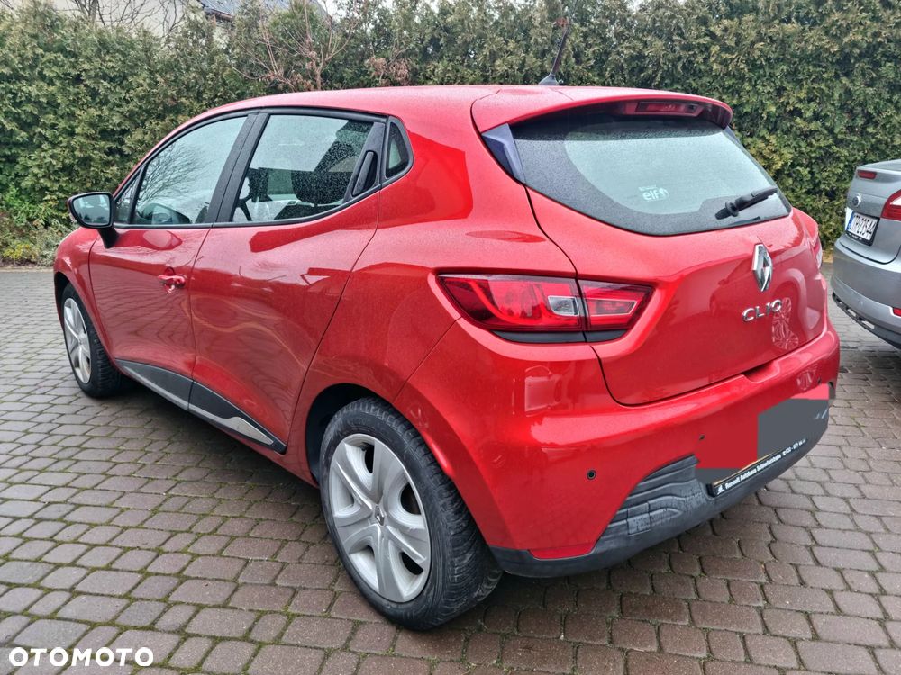 Renault Clio 1.2 16V 75 Dynamique - 3