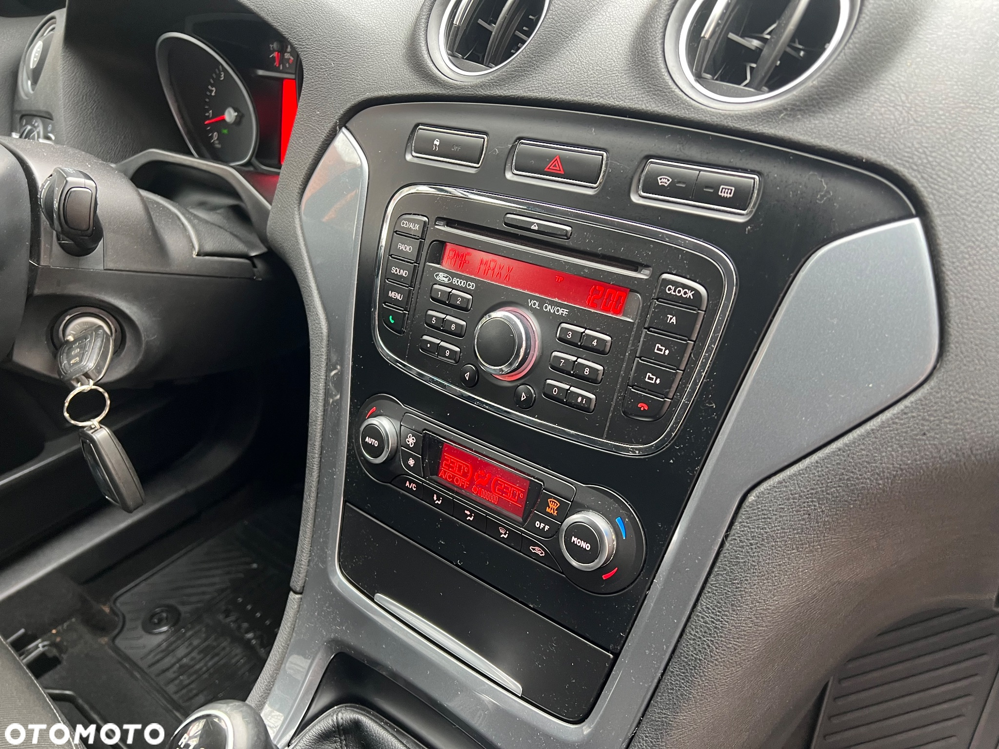 Ford Mondeo 1.6 Eco Boost Start-Stopp Titanium X - 23