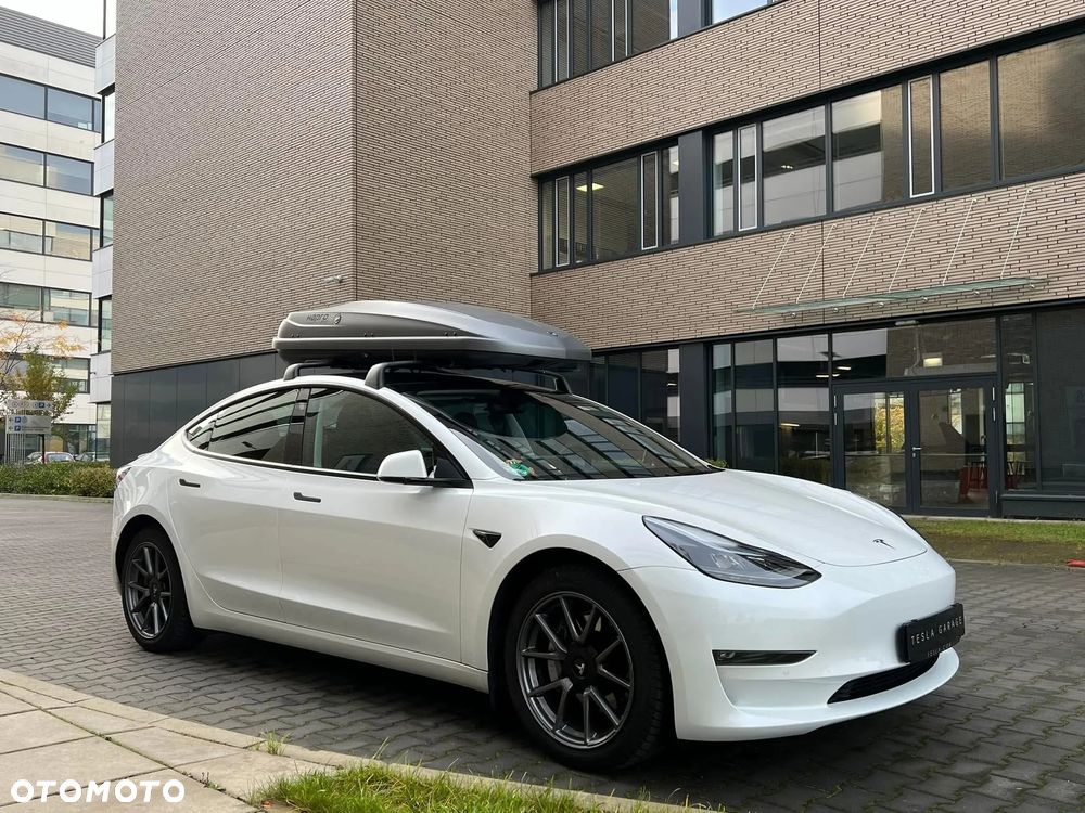 Tesla Model 3 Performance AWD - 3