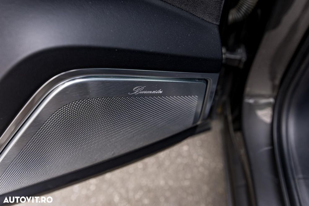 Porsche Cayenne - 15
