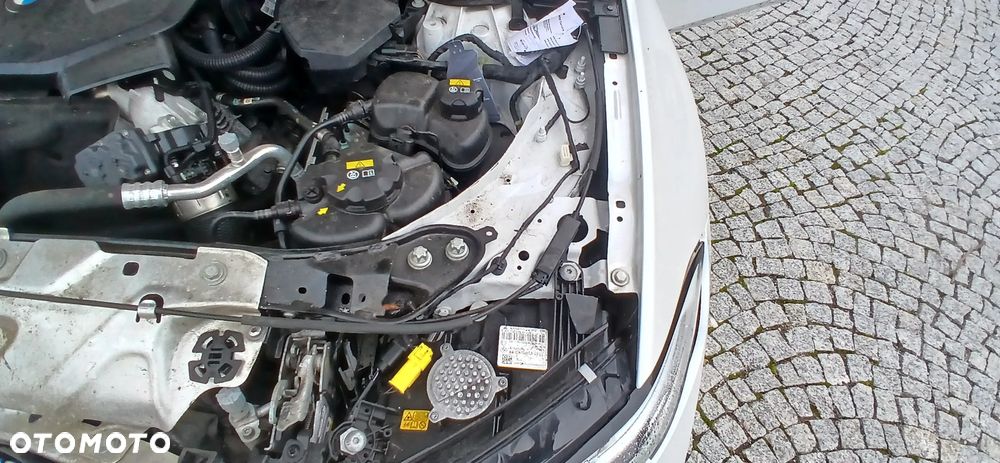 BMW Seria 3 320d Luxury Line - 21