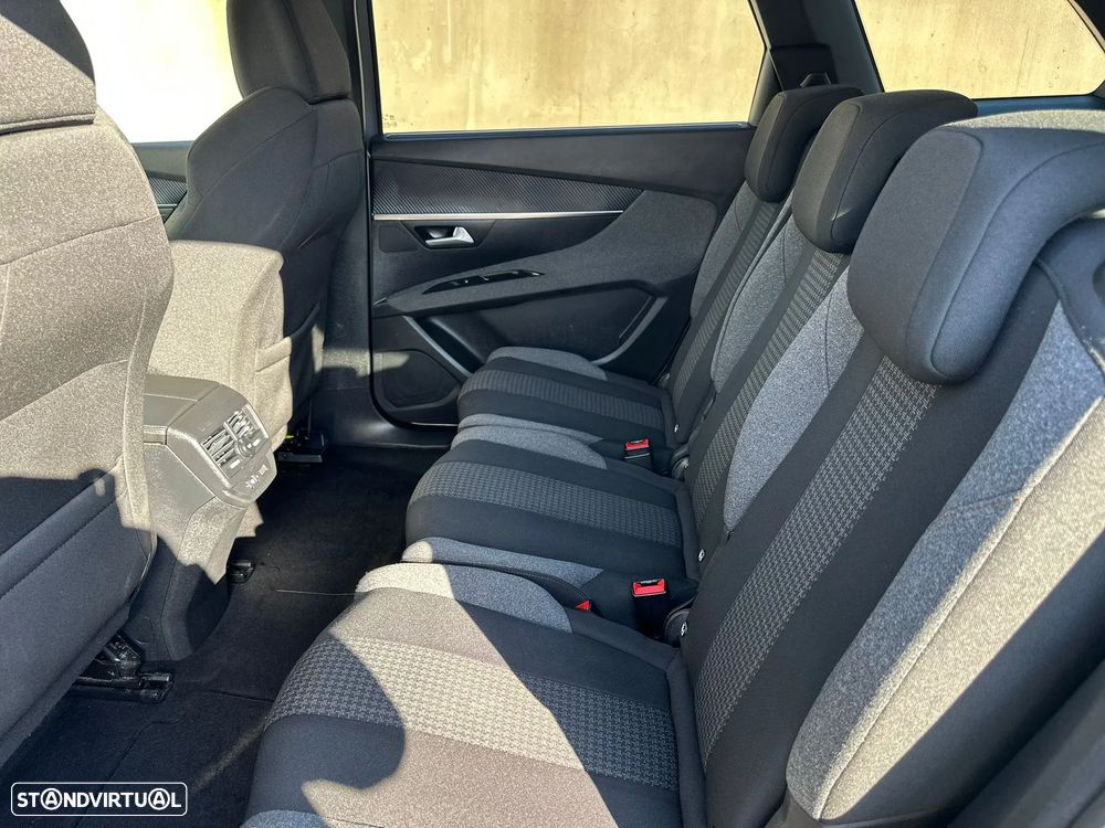 Peugeot 5008 BlueHDI 130 EAT8 Allure Pack - 20