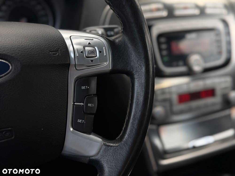 Ford Mondeo 2.0 Titanium - 18