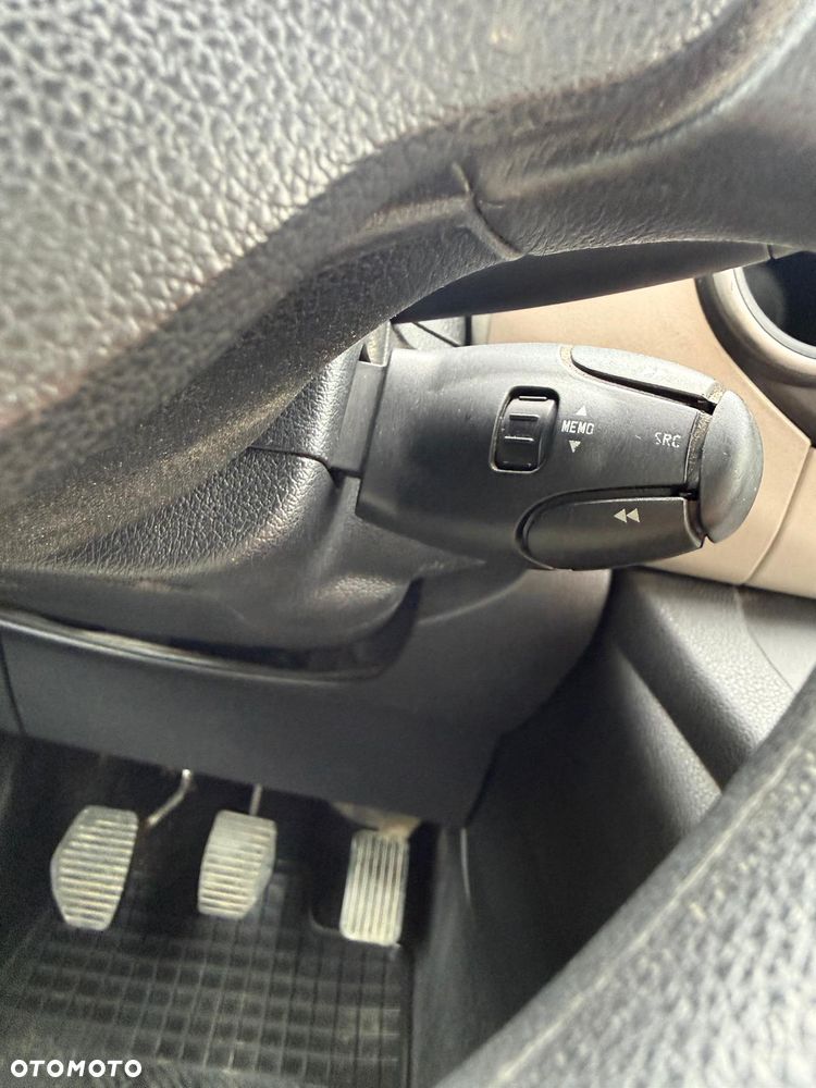 Peugeot Partner 1.6 HDi Active - 30