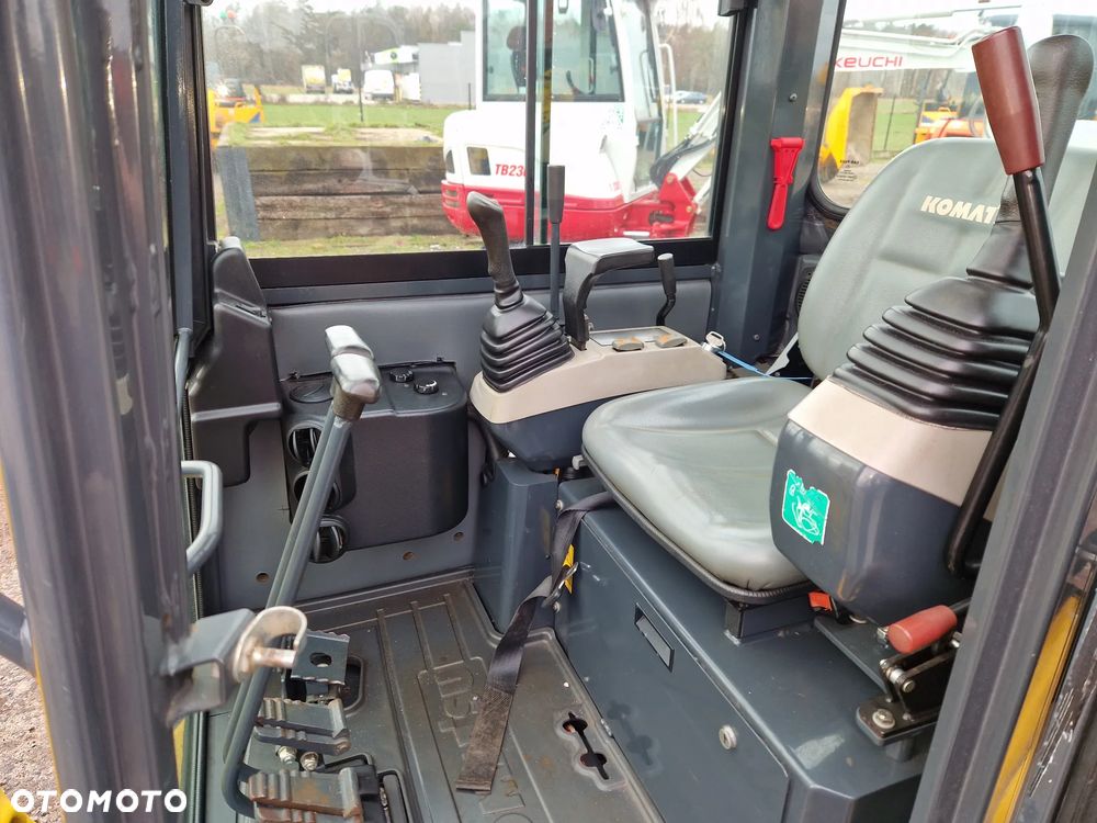 Komatsu PC 16 R , Cat, Kubota, Yanmar vio 27 , sv  26 , - 11