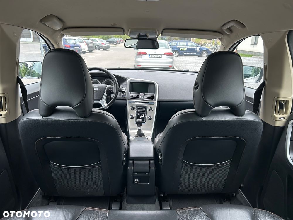 Volvo XC 60 DRIVe Summum - 26