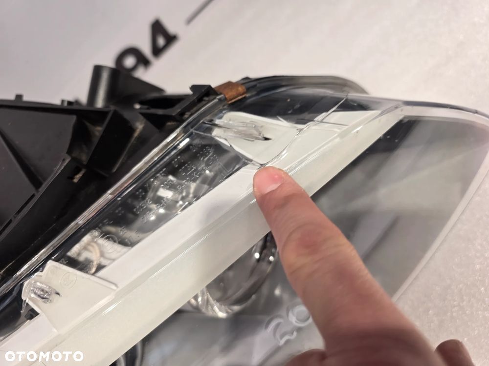 BMW E92 / E93 PRAWY BI-XENON SKRĘTNY DYNAMIC PRAWA LAMPA PRZEDNIA PRZÓD , NR 7239932 / 7239932-07 / 0301261284 , NR AUKCJI LPP201 - 5