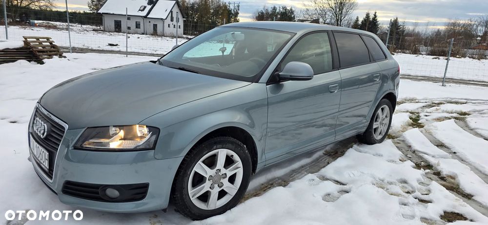 Audi A3 Sportback 1.4 TFSI Ambiente - 22