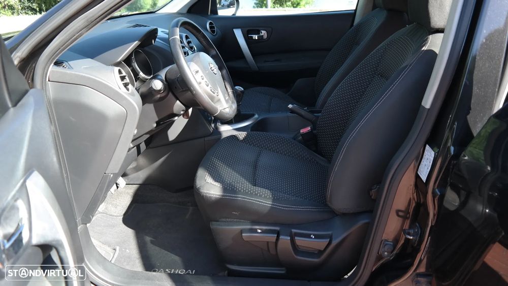 Nissan Qashqai 1.5 dCi Tekna Premium 18 - 14