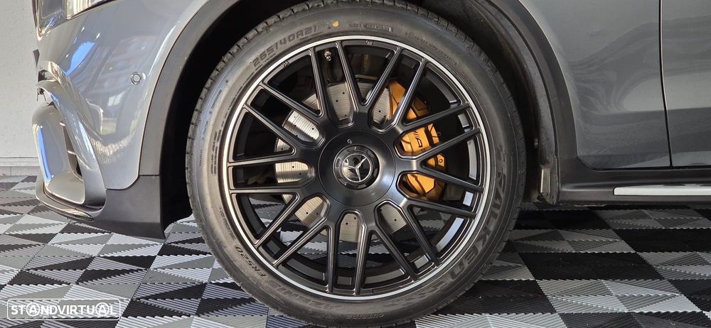 Mercedes-Benz GLC 220 d 4Matic 9G-TRONIC AMG Line - 42