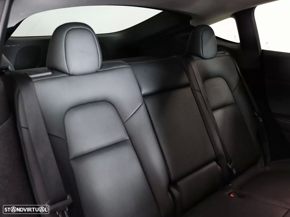 Tesla Model Y Performance Tração Integral - 32