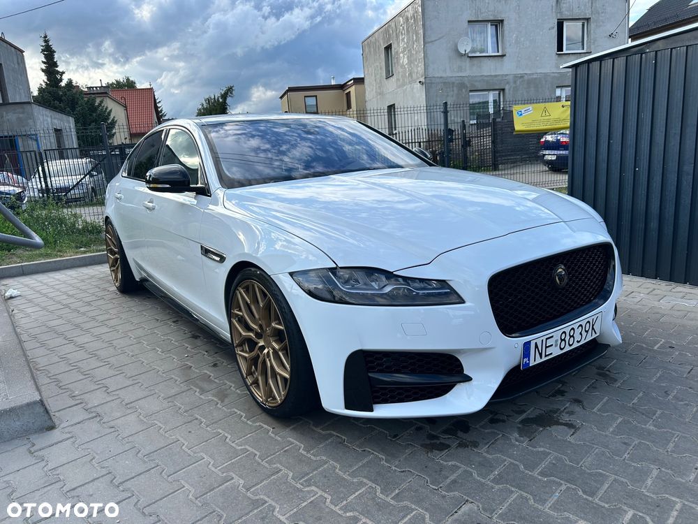 Jaguar XF 3.0 V6 Kompressor AWD - 1