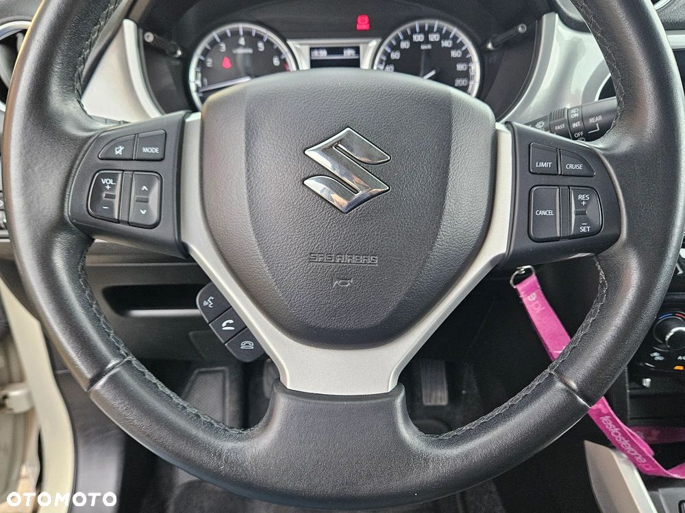 Suzuki Vitara 1.6 Elegance 2WD - 28