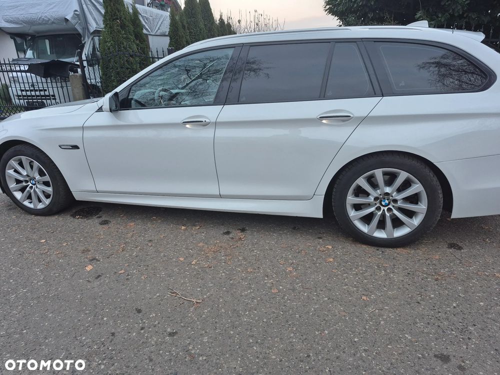 BMW Seria 5 520d - 3