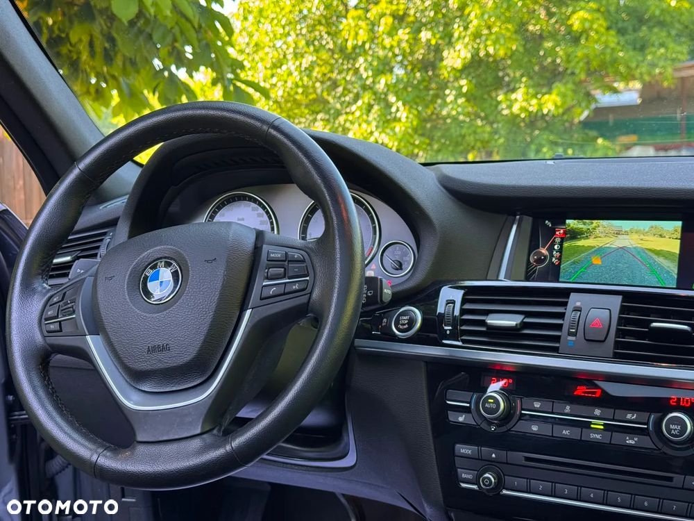 BMW X3 xDrive28i Sport-Aut xLine - 36