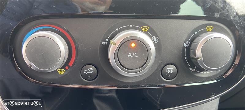 Renault Clio 0.9 TCe Limited - 8