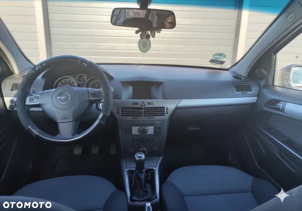 Opel Astra 1.6 Cosmo - 7