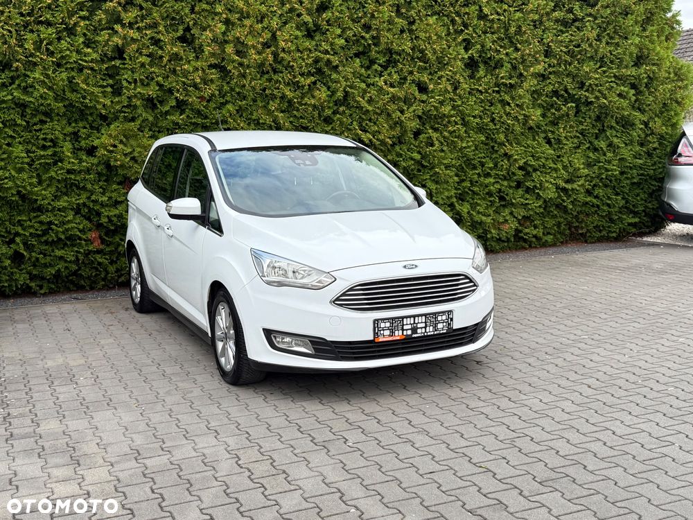 Ford Grand C-MAX - 3