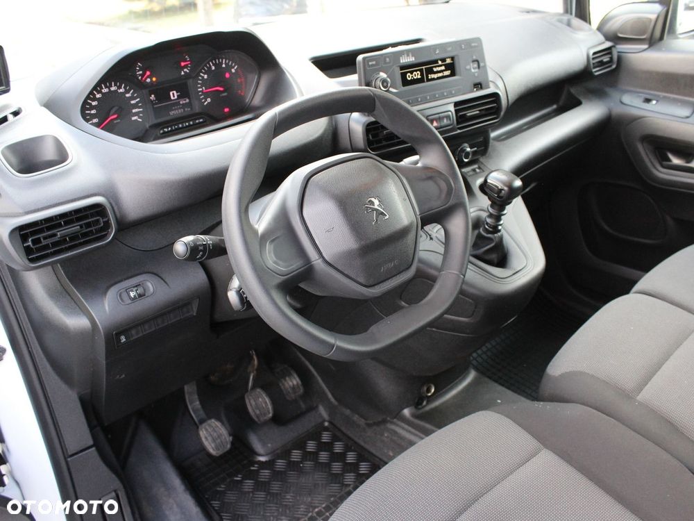 Peugeot Partner - 8