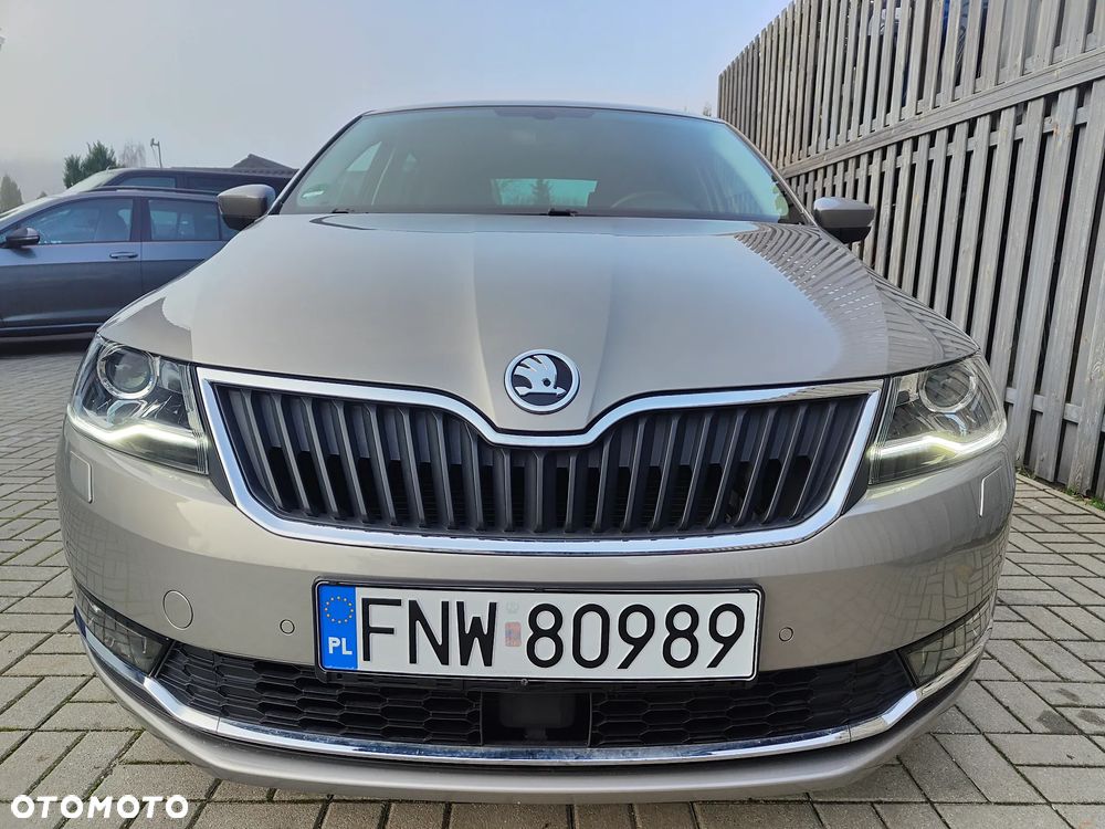 Skoda RAPID Spb 1.0 TSI Drive - 12