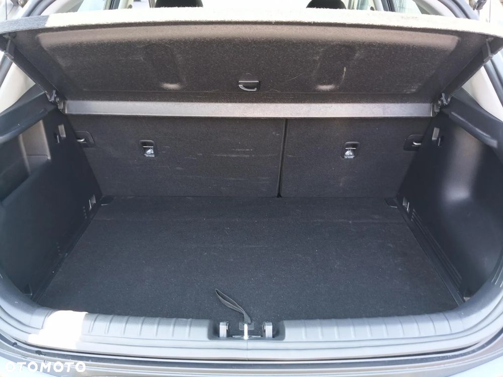 Kia Stonic 1.2 M - 28