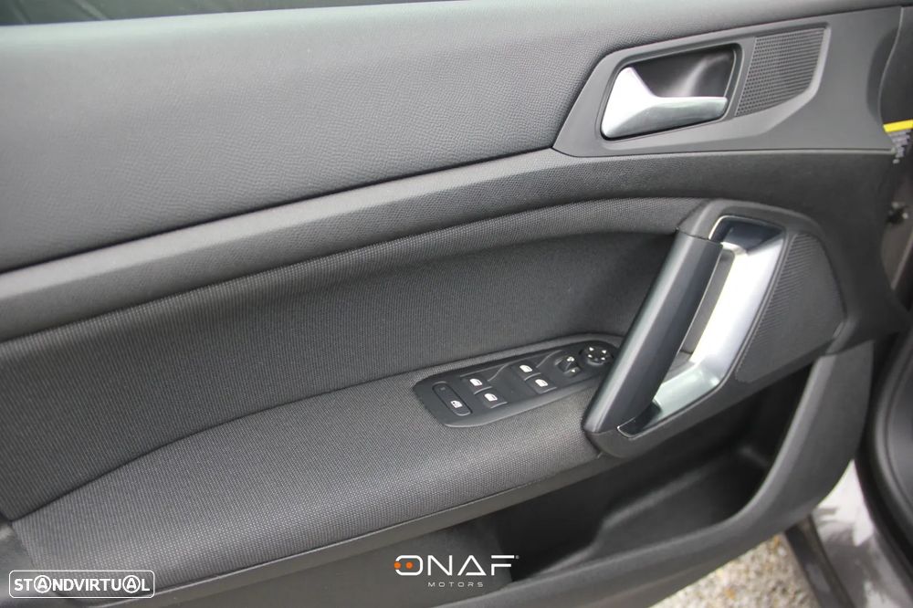 Peugeot 308 130 e-THP Stop & Start Allure - 12