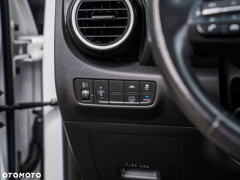 Hyundai Kona 1.6 GDI Hybrid Premium DCT - 38