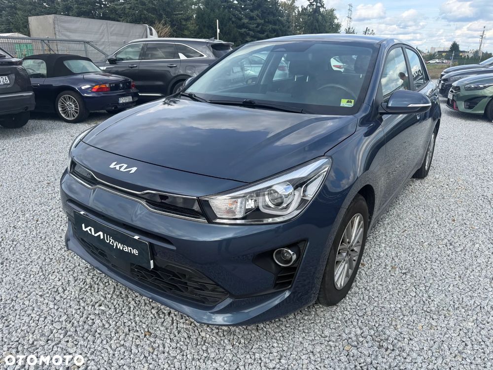 Kia Rio 1.2 L - 2