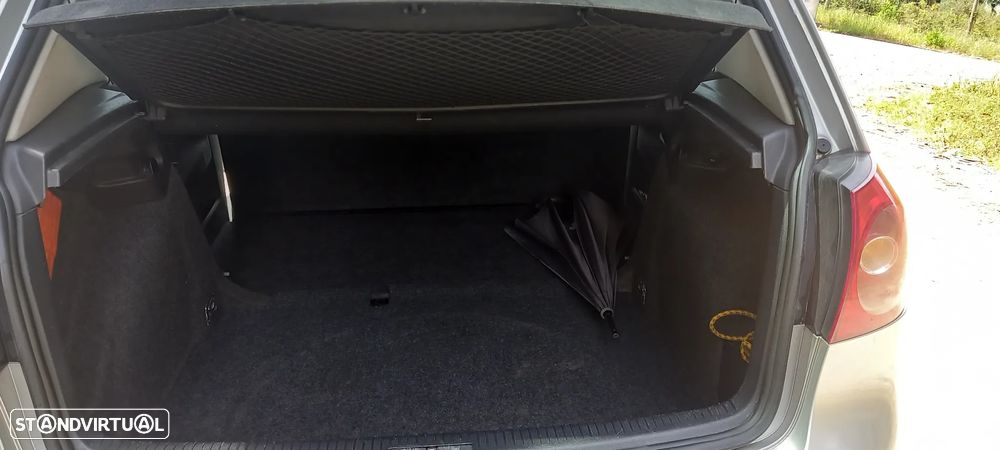 VW Golf 1.9 TDi Confortline - 10